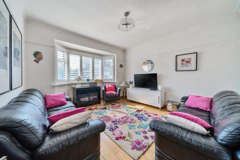 4 bedroom bungalow for sale, Hilldown Road, Bromley