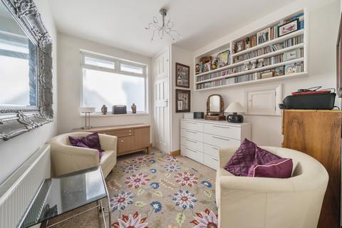 2 Hilldown Road, Bromley, BR2 7HX
