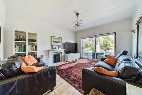 4 bedroom bungalow for sale, Hilldown Road, Bromley