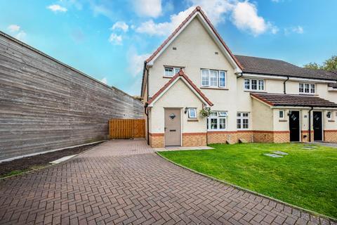 3 bedroom end of terrace house for sale, Vesuvius Drive, Motherwell