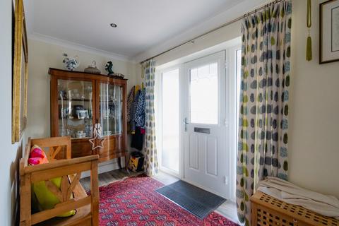 Orchard Cottage Churchill Drive, Crediton, EX17 2DW