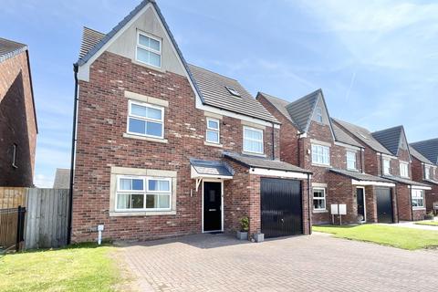 5 bedroom detached house for sale, Fletcher Drive, Lytham St Annes FY8