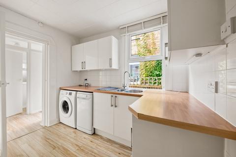 11 Edinburgh Road, London, W7 3JY
