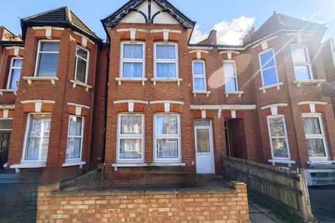 4 bedroom terraced house for sale, Headstone Road, Harrow