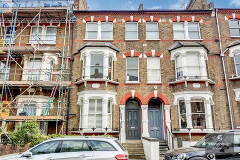 4 bedroom apartment for sale, Monnery Road, Islington, London, N19