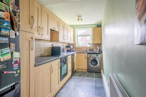 2 bedroom end of terrace house for sale, Bede Avenue, York