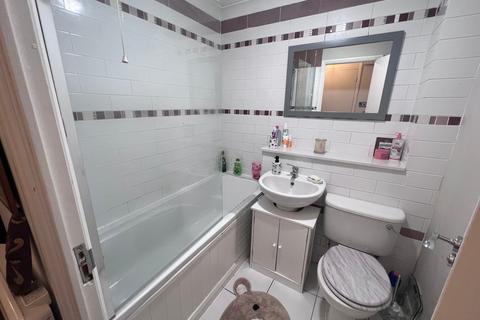 1 bedroom flat to rent, Earls Meade, Luton, LU2