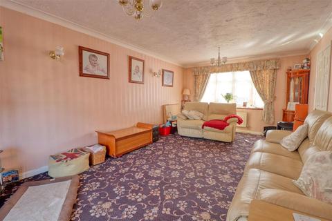 4 bedroom detached house for sale, Clacton on Sea, Clacton on Sea CO16