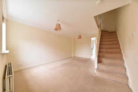 2 bedroom terraced house to rent, Chambers Gate, Stevenage