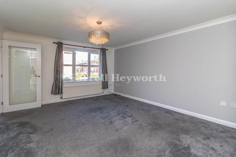 3 bedroom house for sale, Atherton Close, Preston PR2