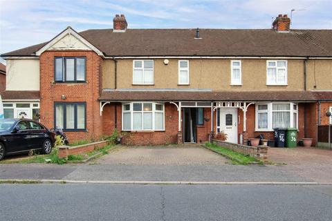 3 bedroom terraced house for sale, Brookfield Gardens, Cheshunt