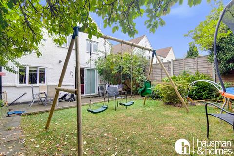 46 Wentworth Road, London, NW11 0RL
