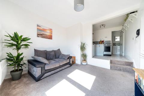 1 bedroom flat for sale, Grove Road South, Hampshire PO5