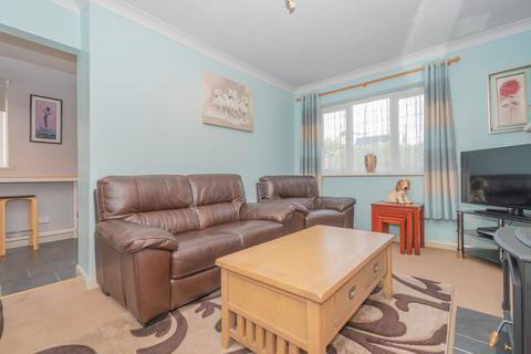 13 Heathwood Drive, Ramsgate, CT11 7DE
