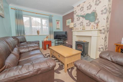 13 Heathwood Drive, Ramsgate, CT11 7DE