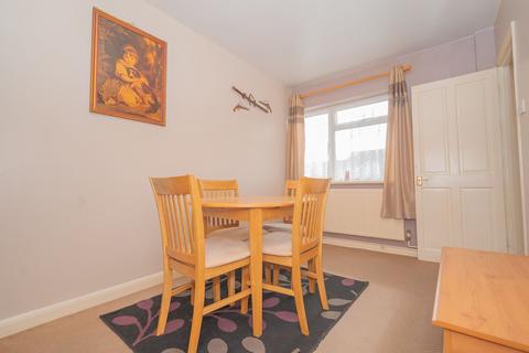 13 Heathwood Drive, Ramsgate, CT11 7DE