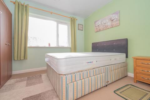 13 Heathwood Drive, Ramsgate, CT11 7DE