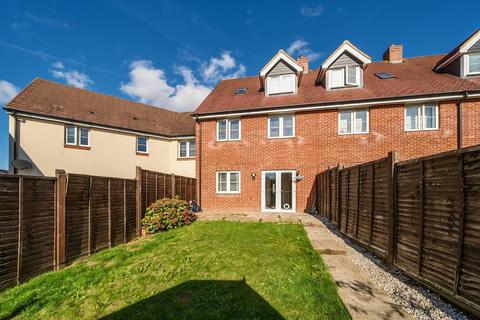 4 bedroom townhouse for sale, Ryeland Way, Kingsnorth, Ashford TN25