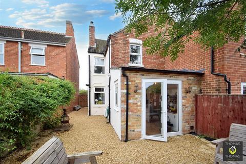 49 Grange Road, Tuffley, Gloucester, GL4 0PU
