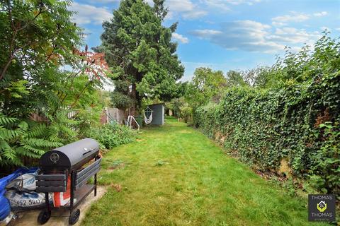 49 Grange Road, Tuffley, Gloucester, GL4 0PU