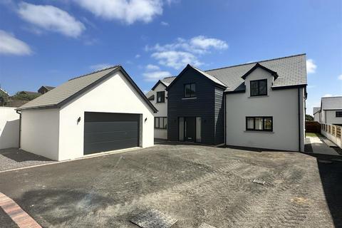 4 bedroom detached house for sale, Will Meadows, Freystrop, Haverfordwest