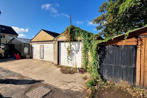 Garage for sale, Montagu Street, Rodbourne, Swindon