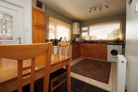 2 bedroom semi-detached bungalow for sale, Oak Close, Filey YO14