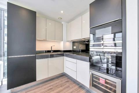 1 bedroom apartment to rent, Kingwood House, 1 Chaucer Gardens, Goodman's Field, E1