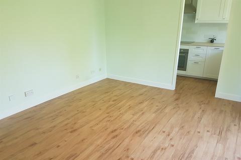 2 bedroom flat to rent, Southfield Park, Cowley, Oxford, OX4