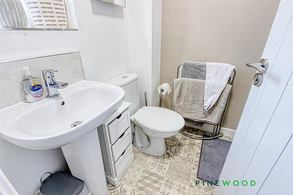 Ensuite