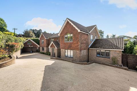 5 bedroom detached house for sale, Uvedale Road, Oxted RH8