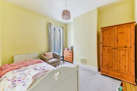 2 bedroom maisonette for sale, Cowper Road, Wimbledon SW19