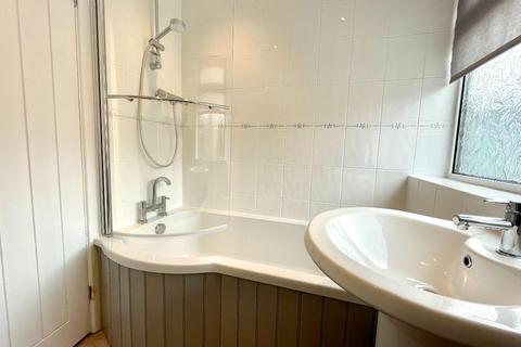 30 Nursery Gardens, York, YO10 3QL