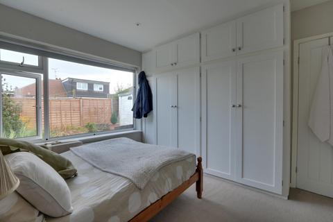 30 Nursery Gardens, York, YO10 3QL