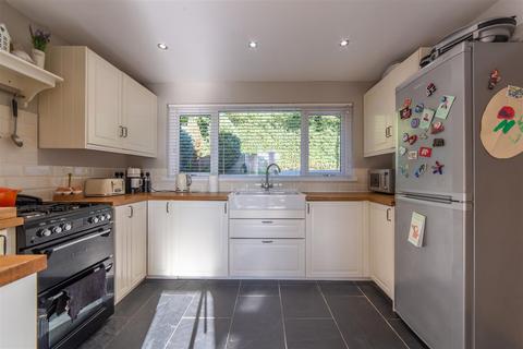 3 bedroom detached house for sale, Caerleon Road, Cwmbran NP44