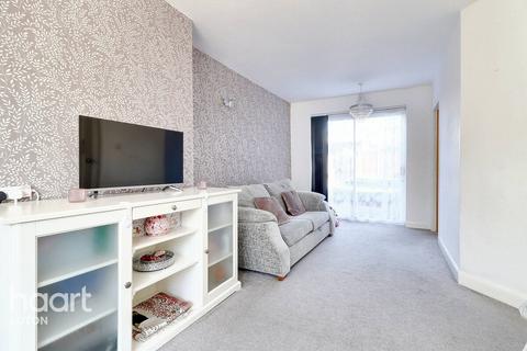 2 bedroom terraced house for sale, Portland Road, Luton