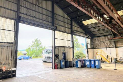 Distribution warehouse for sale, Haybrook Industrial Estate, Halesfield 9, Telford, TF7 4QW