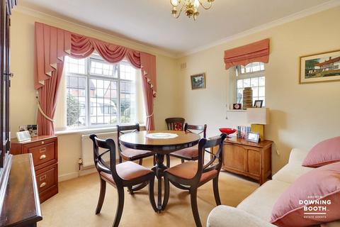 138 Chesterfield Road, Lichfield, WS14 0AA