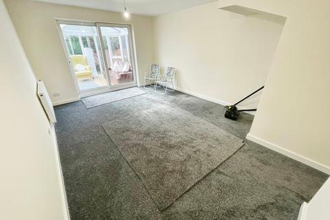 4 Kestrel Close, Erdington, Birmingham, B23 5PF