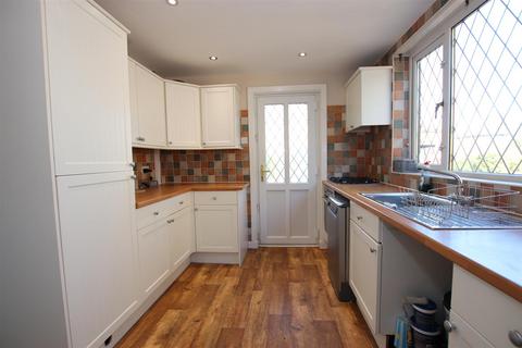 247 Harrogate Road, Bradford, BD2 3RQ