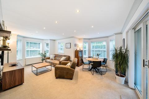 Flat 1, Willow House, 4 Allerton Park, Leeds, LS7 4ND