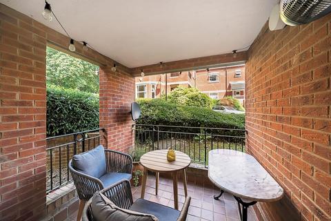 Flat 1, Willow House, 4 Allerton Park, Leeds, LS7 4ND