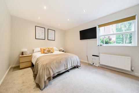 Flat 1, Willow House, 4 Allerton Park, Leeds, LS7 4ND