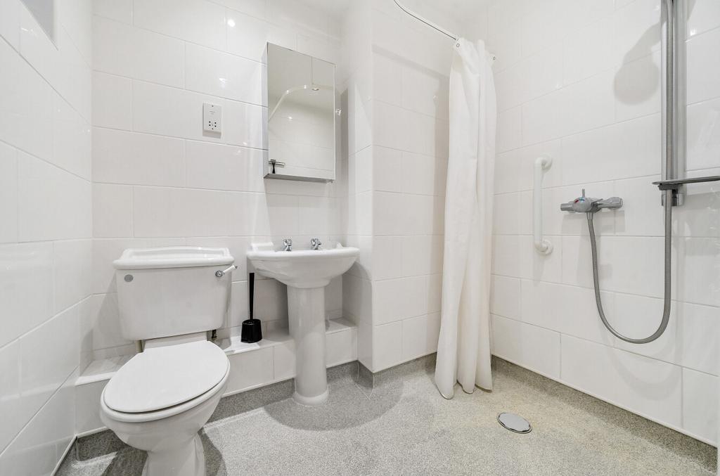 En Suite Wet Room
