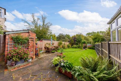 130 Wolverhampton Road South, Birmingham, B32 2BG