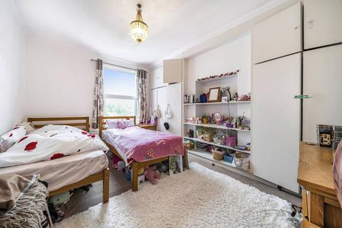 8 Hilldown Road, London, SW16 3DZ