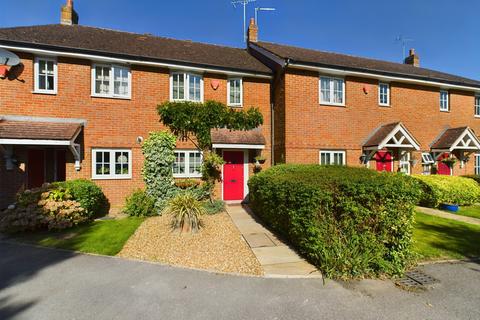 2 bedroom terraced house for sale, Braeside, Naphill, High Wycombe, Buckinghamshire