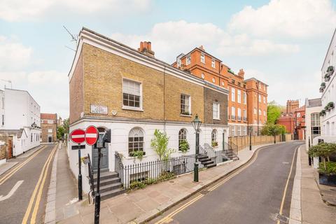 3 bedroom terraced house to rent, Glebe Place, Chelsea, London, SW3