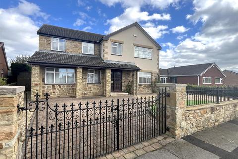 4 bedroom detached house for sale, Mowbray Road, Northallerton DL6