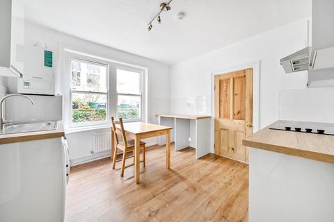 2 bedroom flat for sale, Honeybourne Road, West Hampstead